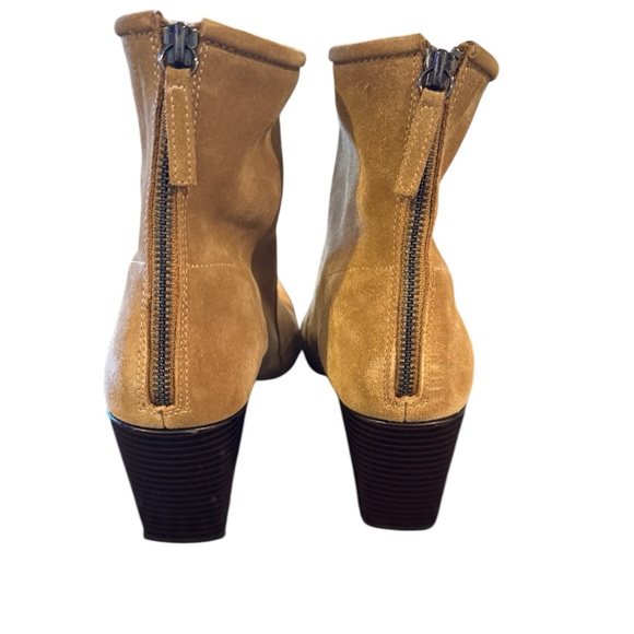 1011 EUC Zara suede boots - Picture 3 of 4